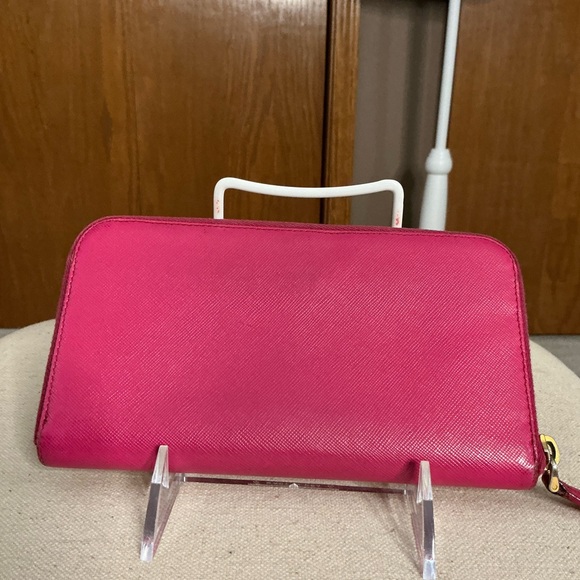Prada Saffiano Metal Continental Zip-Around Wallet in Fuchsia/Rasberry Pink - Picture 2 of 16